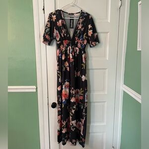 BooHoo Cap Sleeved Shirred Waist Floral Maxi Dress